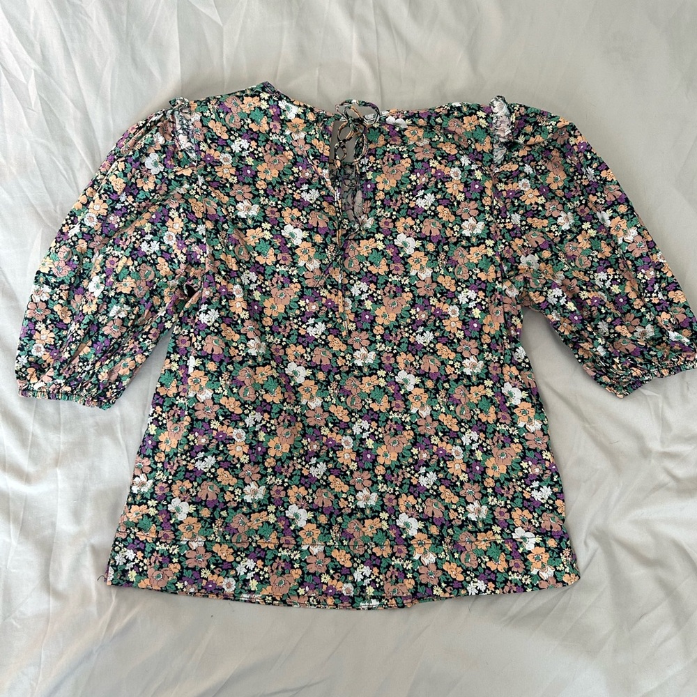Floral Blouse - Picture 5 of 7